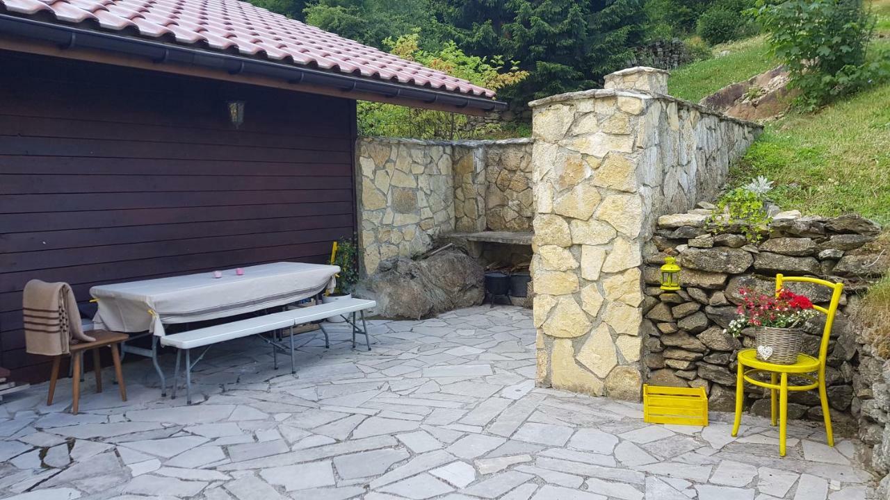 Lupshalte Villa Wassen Exterior photo